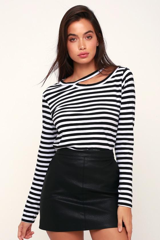 Rd Style Maisie Black And White Striped Long Sleeve Cutout Top | Lulus