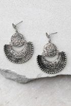 Lulus Live Show Silver Earrings