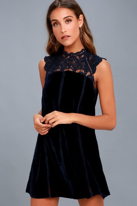 Lulus | Who's Who Navy Blue Crocheted Lace Velvet Shift Dress | Size Medium | 100% Polyester