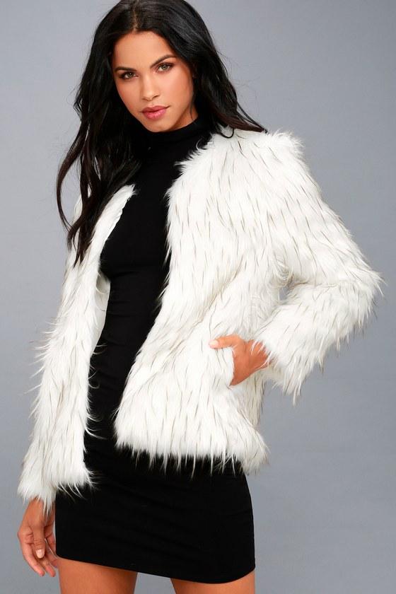 Lost + Wander | Aurora White Faux Fur Jacket | Size Large | Lulus