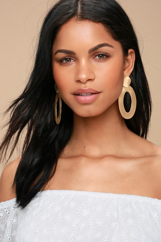 Geometric Treat Gold Statement Earrings | Lulus