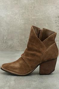 Amuse Society X Matisse Society Taupe Suede Leather Ankle Boots