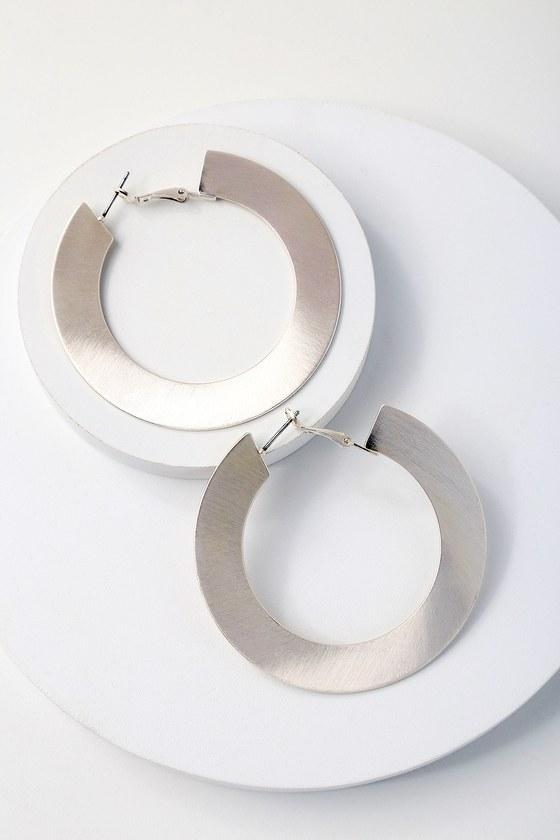 Lulus - Auric Silver Hoop Earrings
