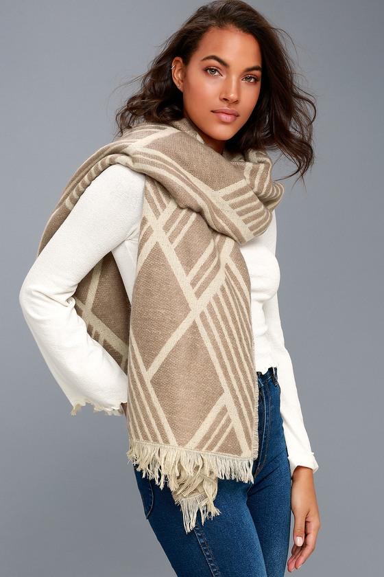 Warm Feelings Tan Print Scarf | Lulus