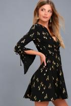 Lulus | Radiant Love Black And Gold Print Wrap Dress | Size Large | 100% Polyester