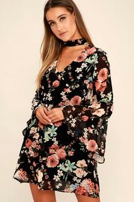 Lulus Feeling Of Love Black Floral Print Shift Dress