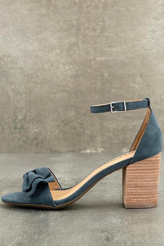 Report | Pearlina Blue Suede Ankle Strap Heels | Size 10 | Vegan Friendly | Lulus