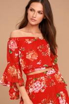 A Calin Naturally Charming Red Floral Print Off-the-shoulder Crop Top