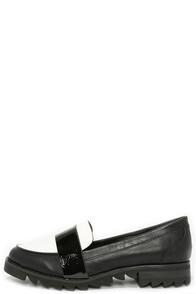 Report Signature Jerrie Black And White Penny Loafers