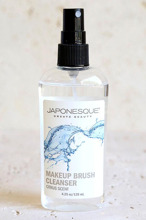 Japonesque | Makeup Brush Cleanser | Lulus