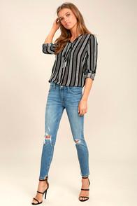 Hella Hectic Trend Savvy Medium Wash Distressed Skinny Jeans