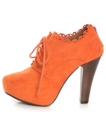 Qupid Puffin 34 Orange Suede Lace-Up Ankle Booties