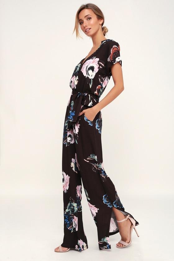 On The Road Branwyn Black Floral Print Short Sleeve Jumpsuit | Lulus