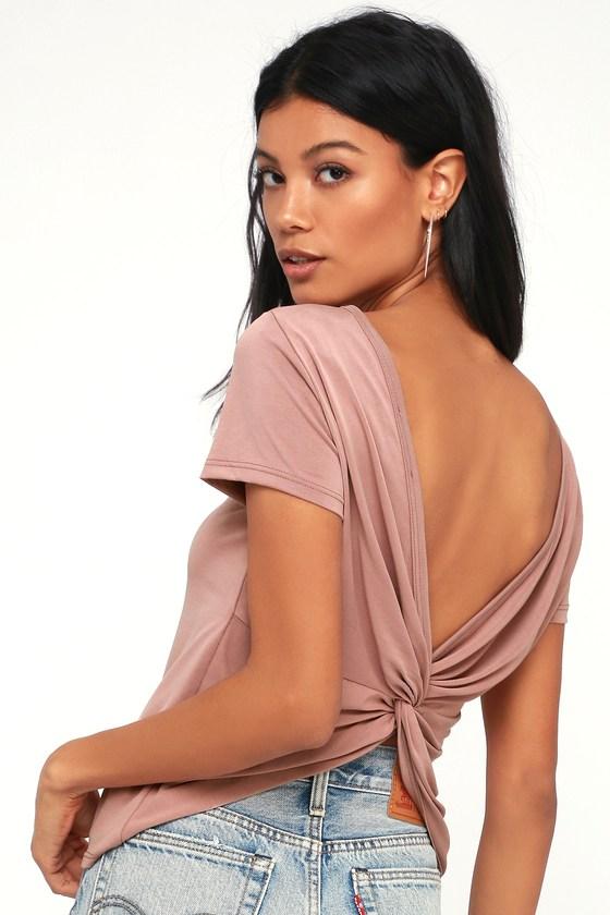 Bidwell Mauve Twisted Back Tee | Lulus