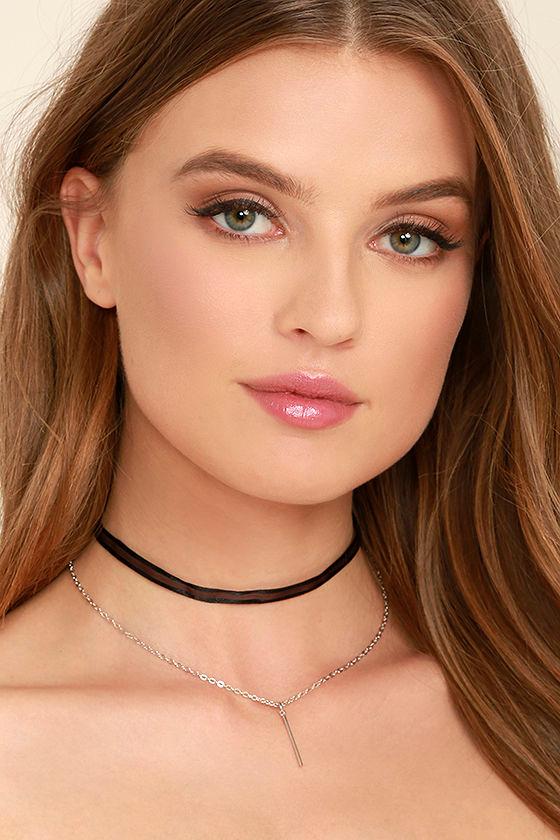 Lulus | Mesh Case Scenario Black And Silver Layered Choker Necklace