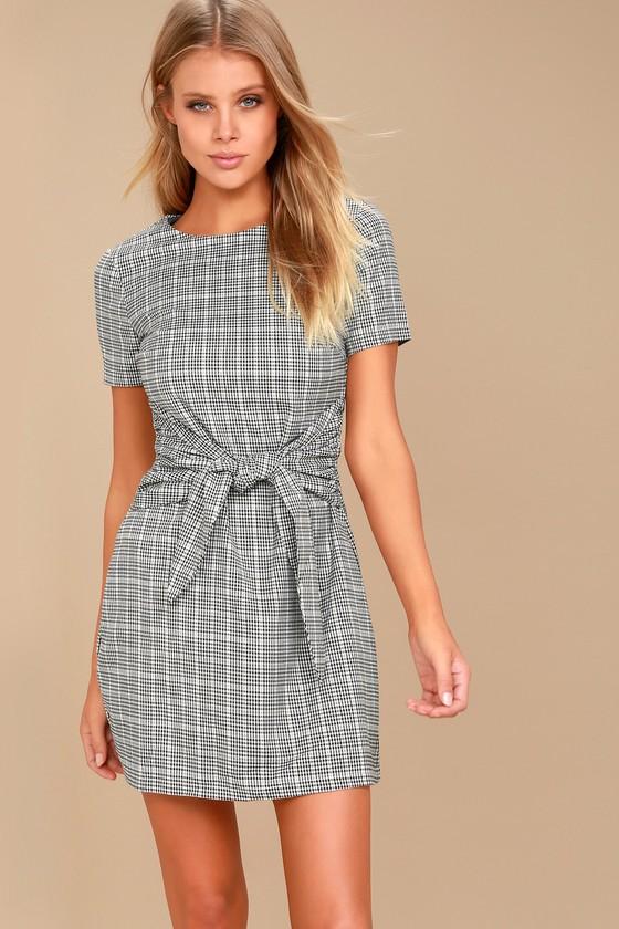 Lulus | Penny Black And White Gingham Knotted Sheath Dress | Size Large | 100% Polyester