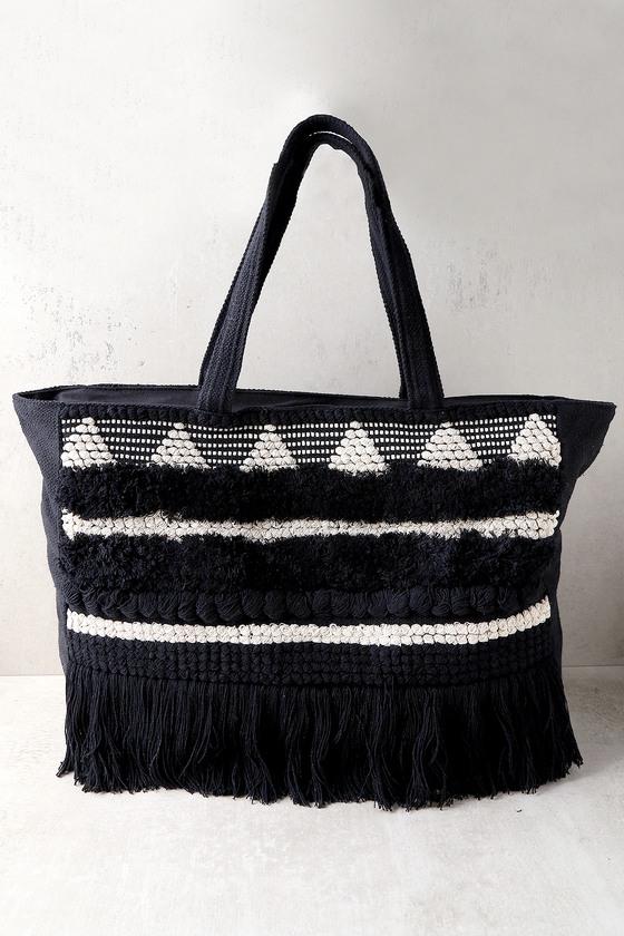 Amuse Society - Roadtrip Cream And Black Woven Weekender - Lulus