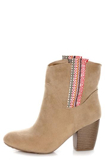 Pink & Pepper Mantle Light Natural & Tribal Print Ankle Boots