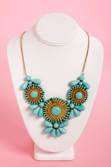 Zad Atlantis White Statement Necklace