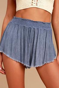 Lulus Darrah Denim Blue Print Shorts