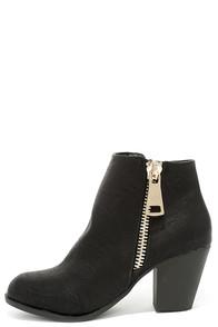 Liliana Got What You Want Black Ankle Boots
