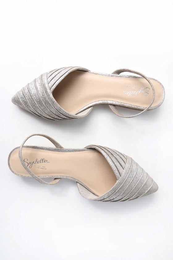 Seychelles Highly Touted Silver Leather Pointed Flats | Lulus