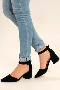 Steve Madden Dainna Black Suede Leather Ankle Strap Heels