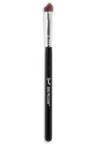 Sigma Beauty Sigma 3dhd Angled Precision Makeup Brush