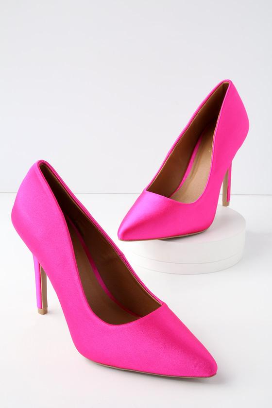 Qupid Canova Fuchsia Lycra Pumps | Lulus