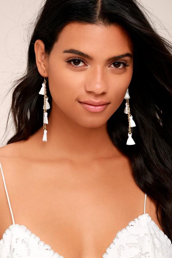 Vanessa Mooney | Dynasty White Tassel Earrings | Lulus