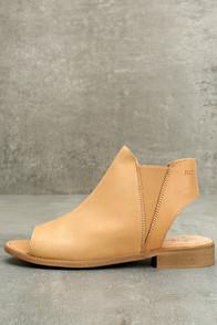 Coolway Musse & Cloud Ciara Tan Leather Peep-toe Booties