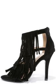 Chase & Chloe Any Excursion Black Suede Fringe Dress Sandals