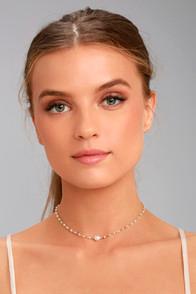 Lulus Sweet Sea Gold And Pearl Choker Necklace