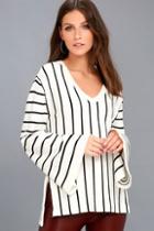 Moon River Rothwell Black And White Striped Sweater
