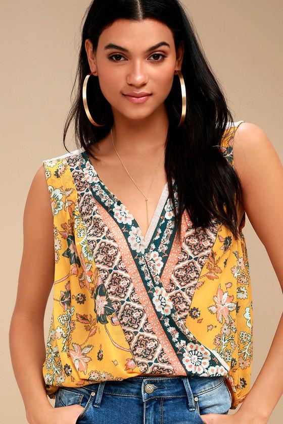 Free People Havana Golden Yellow Floral Print Sleeveless Surplice Top | Lulus