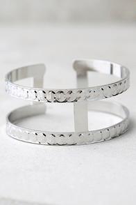 Lulus I Look To You Silver Cuff Bracelet