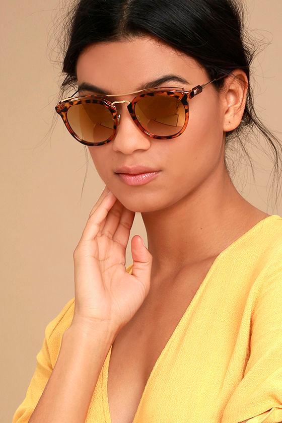 Perverse | Lynna Tortoise And Gold Mirrored Sunglasses | Lulus