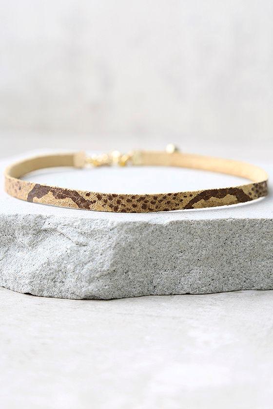 Vanessa Mooney | Piper Tan Snake Print Leather Choker Necklace | Beige | Lulus