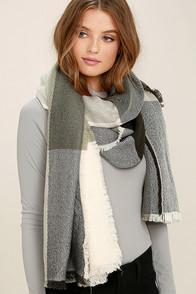 Lulus Marina Village Grey Plaid Scarf
