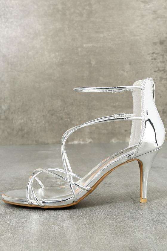Bamboo | Kara Silver Patent High Heel Sandal Heels | Size 6 | Vegan Friendly | Lulus