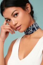 Lulus | Naya White And Navy Blue Print Choker Necklace