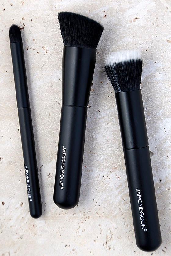 Japonesque | Complexion Trio Brush Set | Cruelty Free | No Animal Testing | Lulus