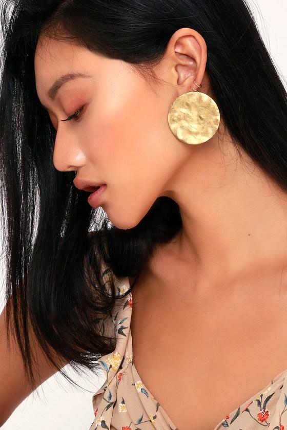 Serefina Somerset Gold Circle Earrings | Lulus
