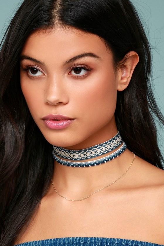 Lulus | Aspen Blue Embroidered Choker Necklace Set