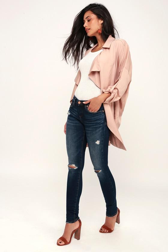 Blank Nyc The Reade Dark Wash Distressed Skinny Jeans | Lulus