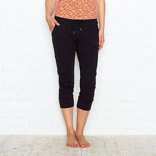 Lucy Escape Capri Legging