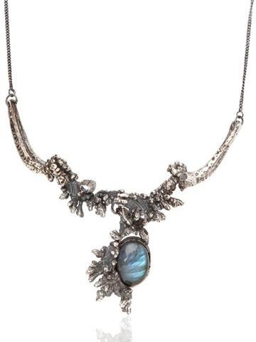 Yukie Deuxpoints Labradorite Necklace