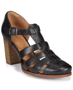 Clarks Artisan Women's Ciera Gull T-strap Sandals Women's Shoes