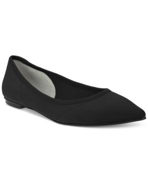 Tahari Edie Pointed-toe Flats Women's Shoes
