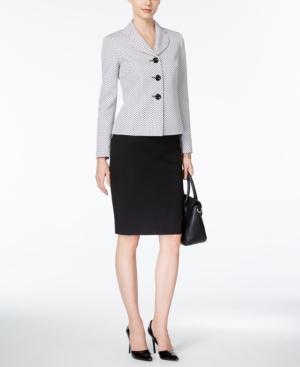 Le Suit Three-button Skirt Suit